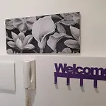 Trinita Centre - Locazione Turistica Affitto Breve *