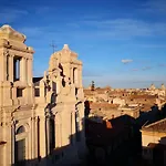 Trinita Centre - Locazione Turistica Affitto Breve * Catania
