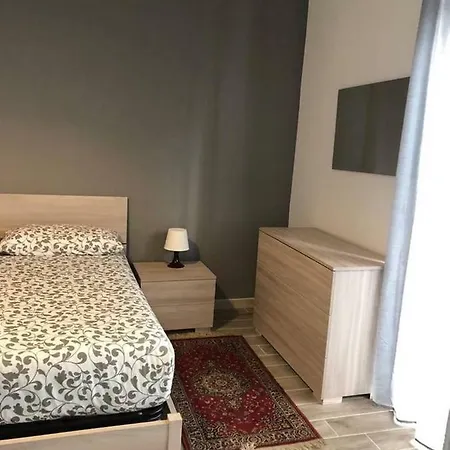Trinita Centre - Locazione Turistica Affitto Breve *