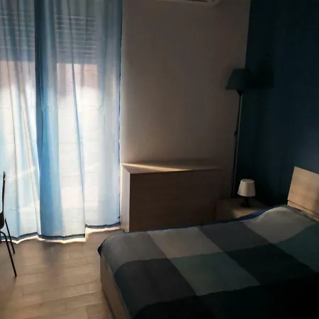 Trinita Centre - Locazione Turistica Affitto Breve 아파트 *