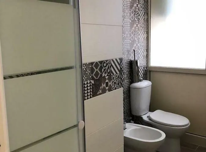 Trinita Centre - Locazione Turistica Affitto Breve 아파트 카타니아