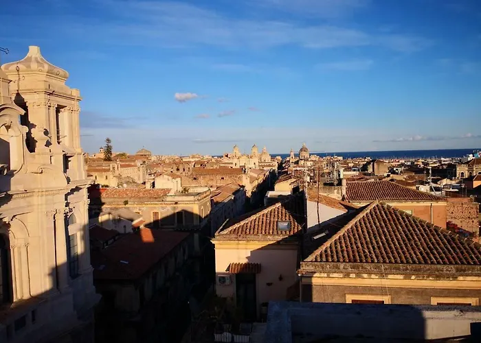 Trinita Centre - Locazione Turistica Affitto Breve 카타니아